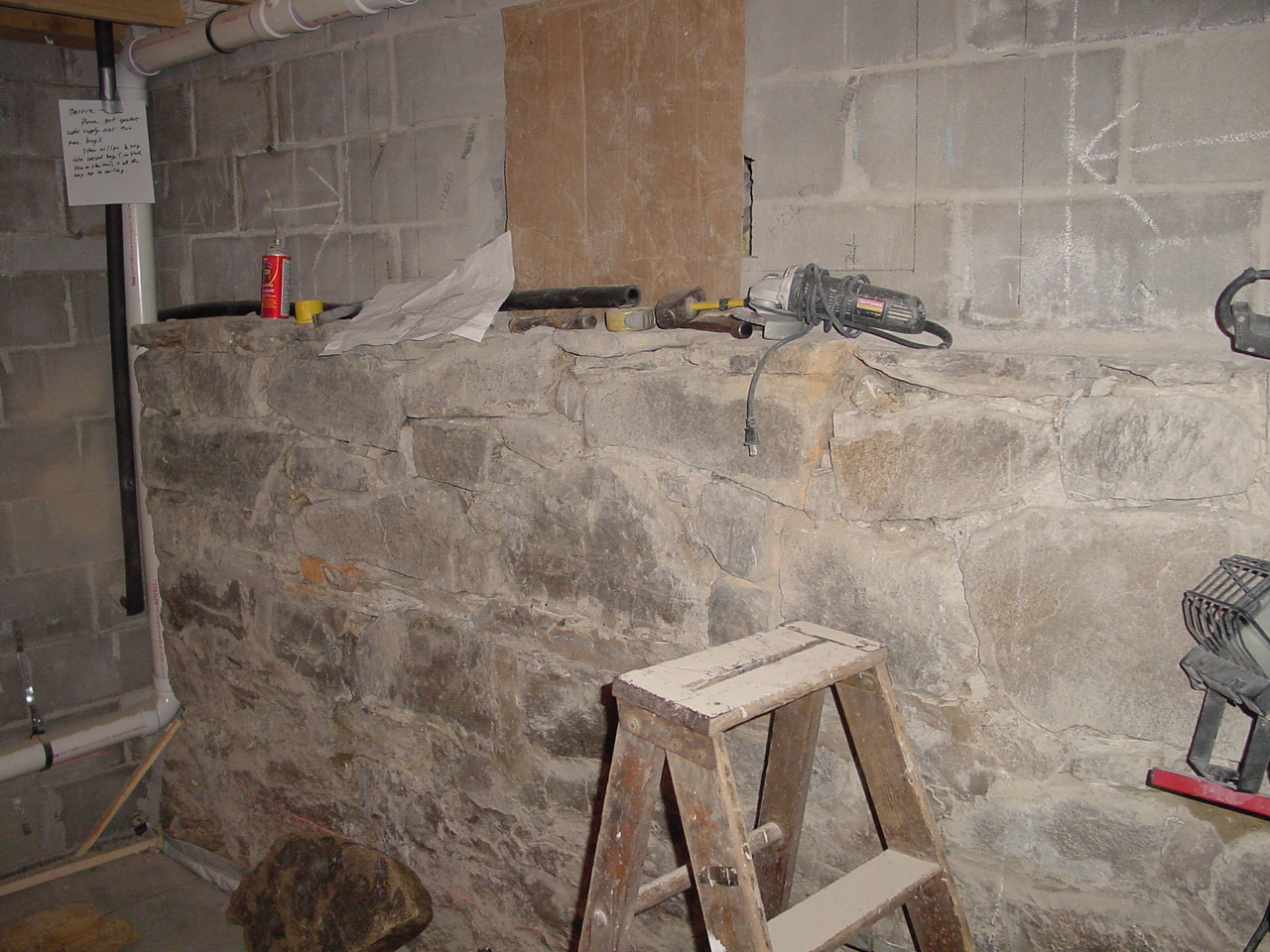 Kitchen planning cabinets and hood