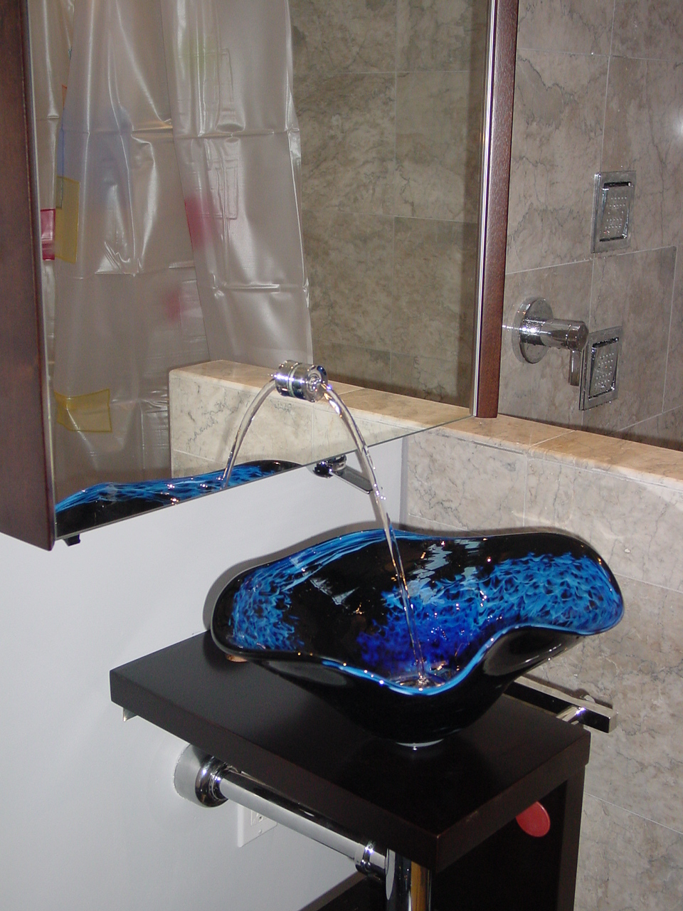 Custom glass sink arrives